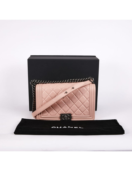 Sac Boy CHANEL cuir matelassé rose