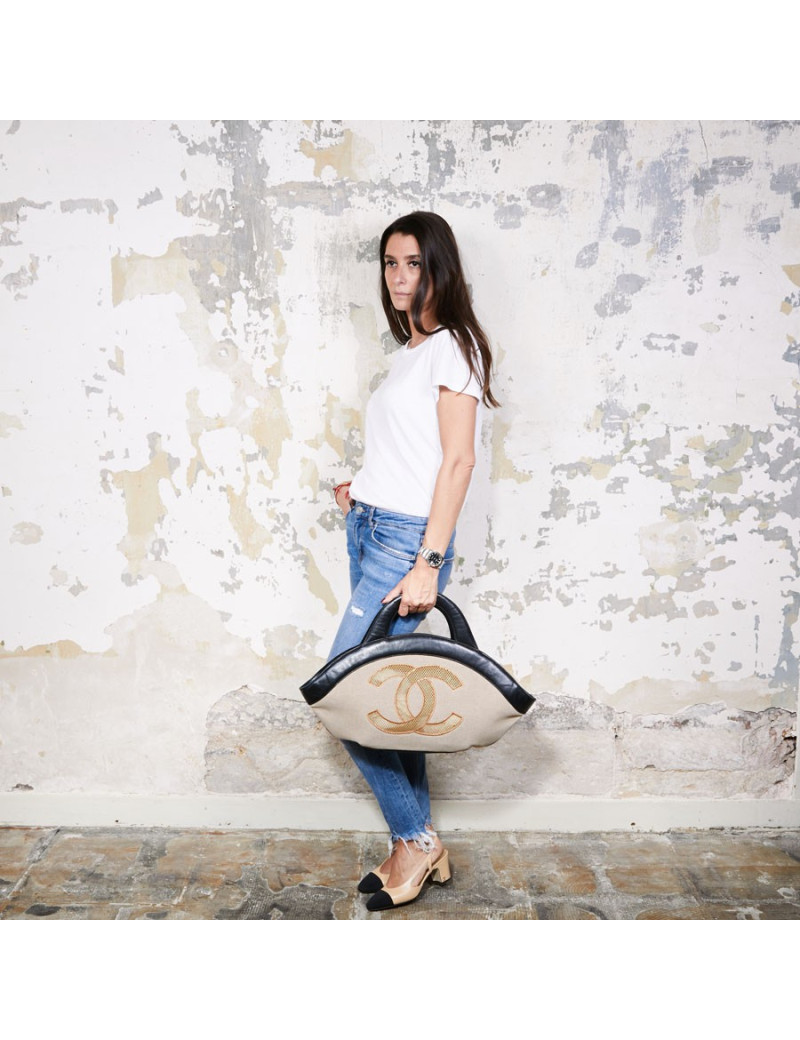 Sac CHANEL toile beige et cuir noir