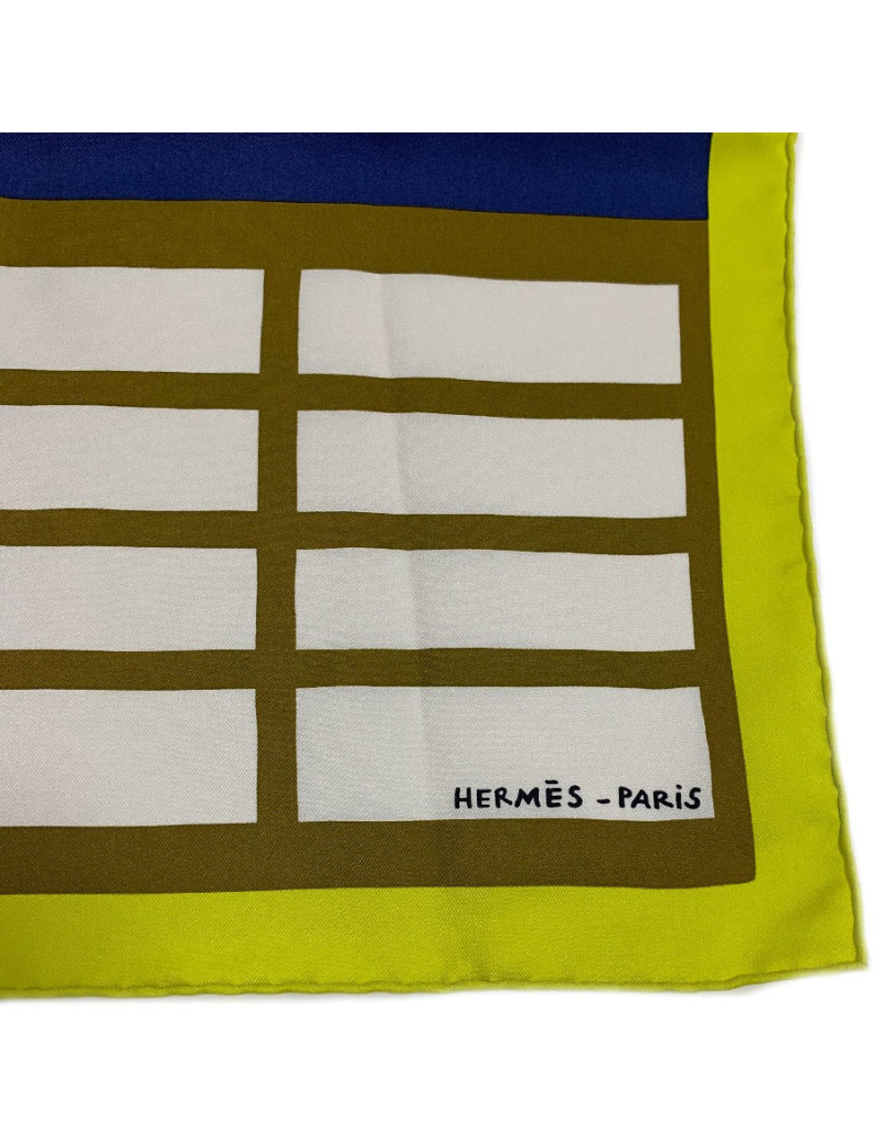 Carré 90 x90 HERMES soie 100%