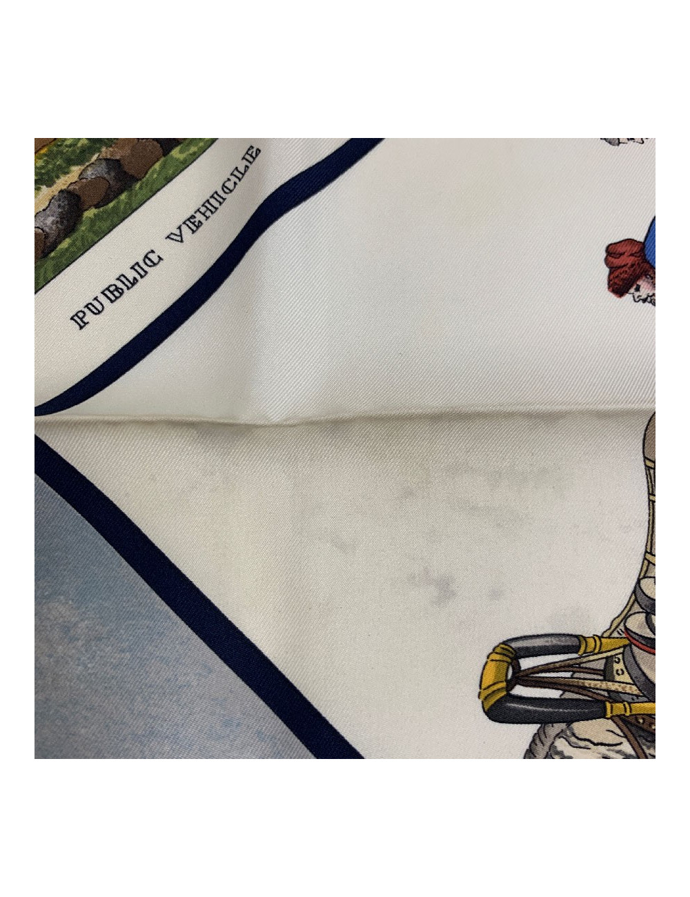 Carré 90 x 90 HERMES soie 100% "Voyage en Russie" 