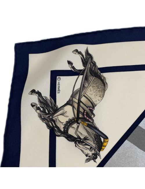 Carré 90 x 90 HERMES soie 100% "Voyage en Russie" 