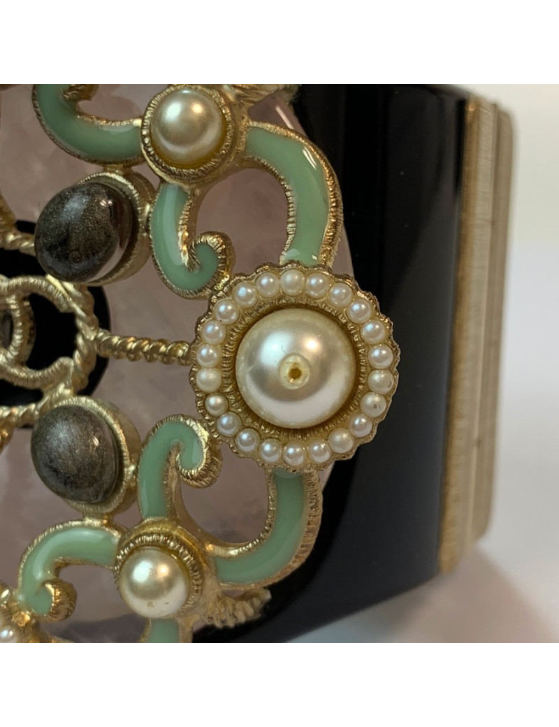  Manchette CHANEL résine noire, verre et perles