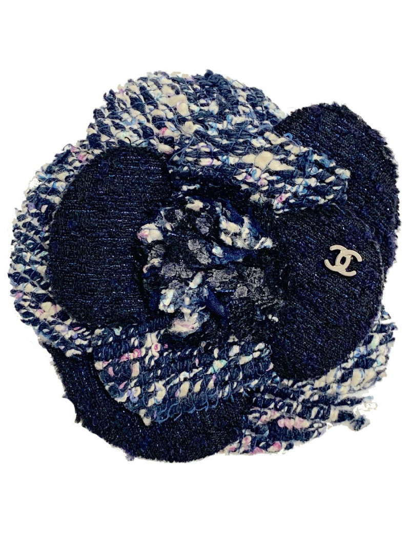 Broche camélia CHANEL  tweed bleu moucheté