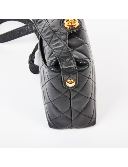 Sac vintage CHANEL cuir matelassé noir