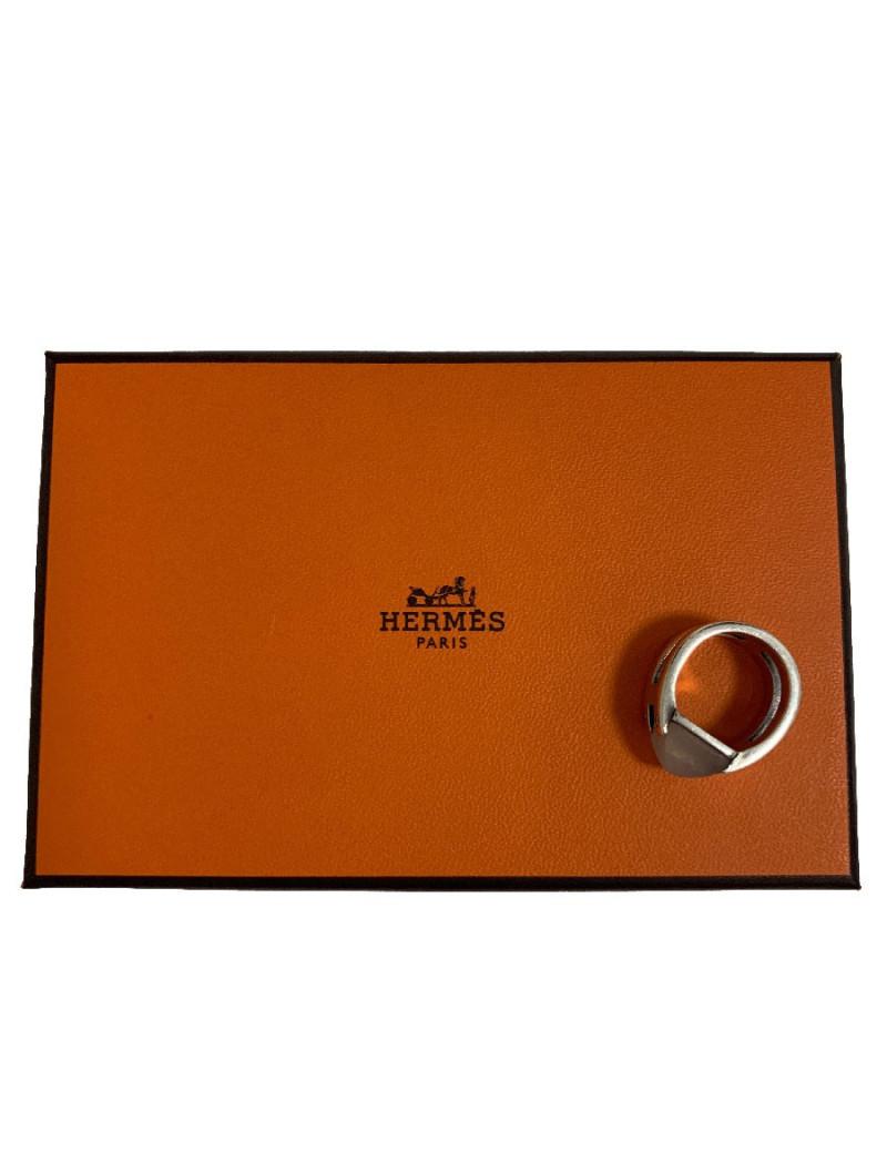 Bague T 52 HERMES en argent massif et pierre de lune