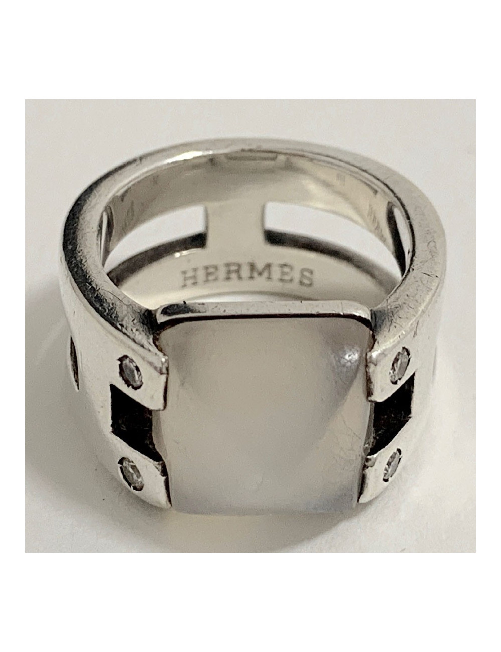 Bague T 52 HERMES en argent massif et pierre de lune