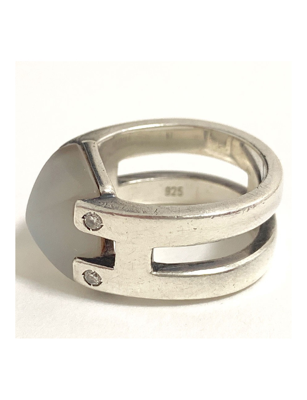 Bague T 52 HERMES en argent massif et pierre de lune