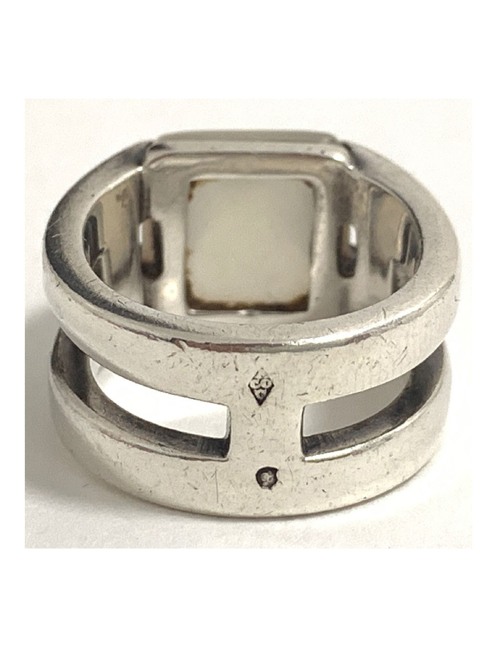 Bague T 52 HERMES en argent massif et pierre de lune