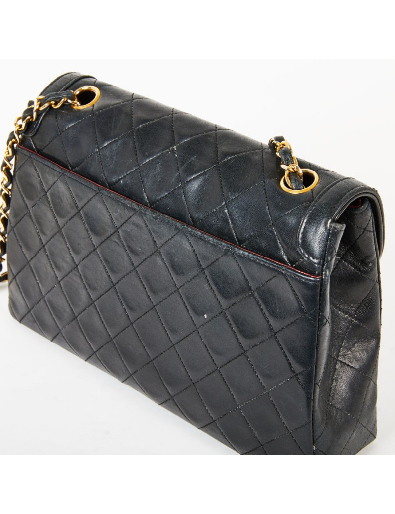Sac CHANEL cuir lisse noir matelassé