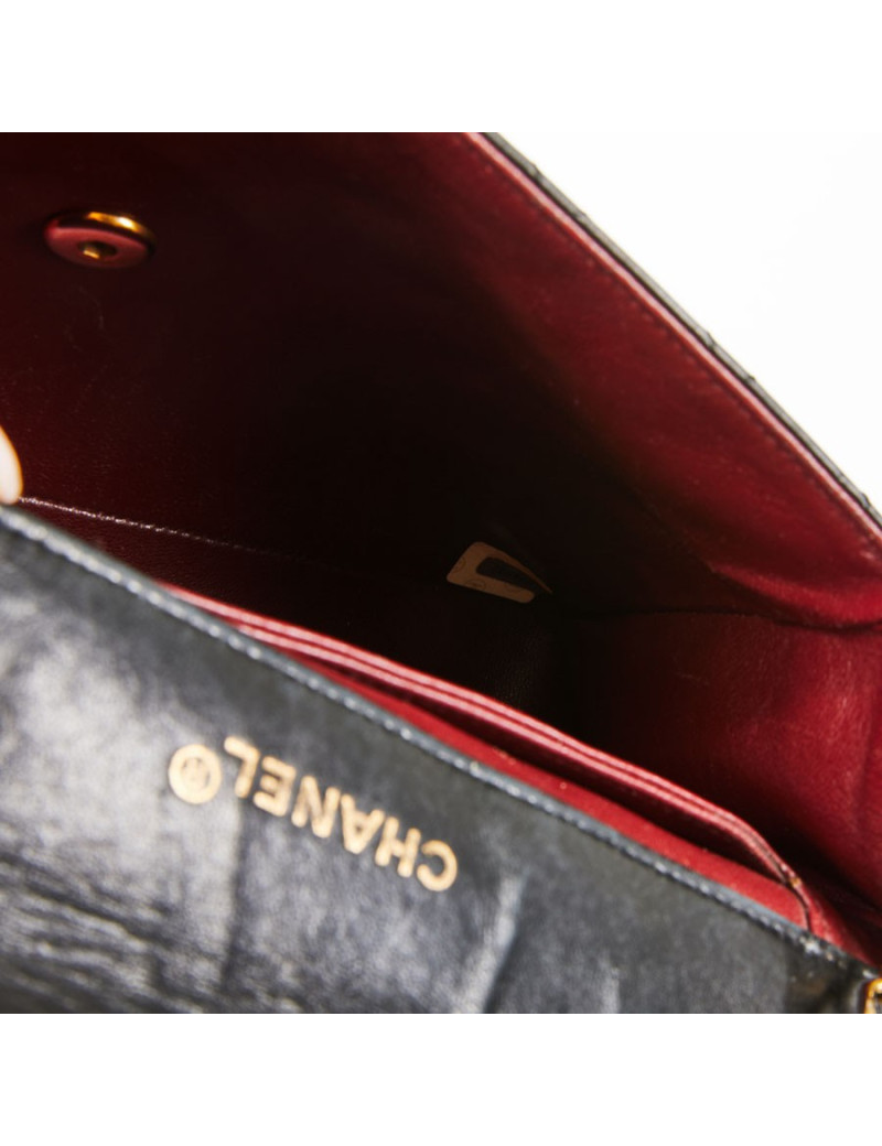 Sac CHANEL cuir lisse noir matelassé