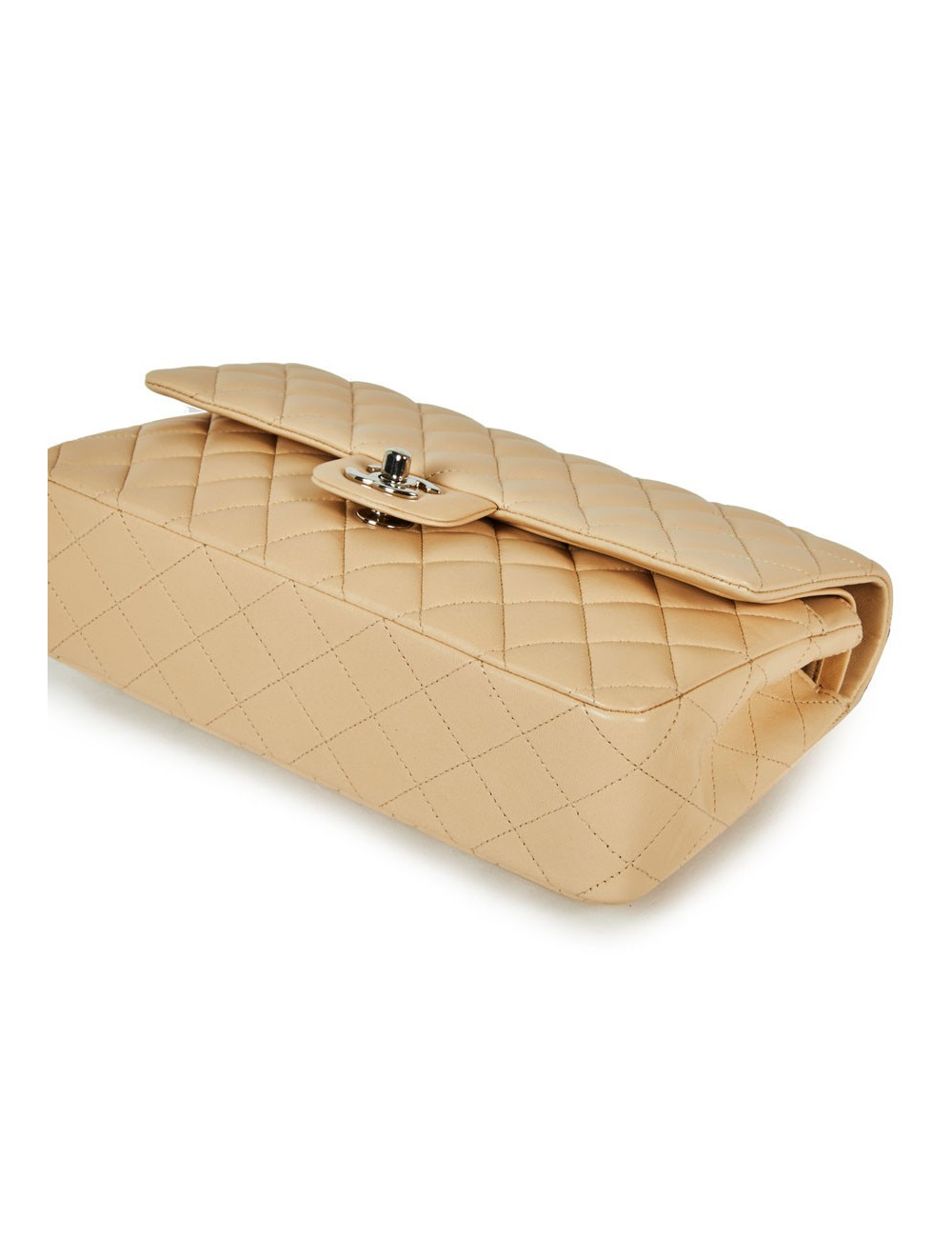 Sac Timeless CHANEL cuir lisse matelassé beige