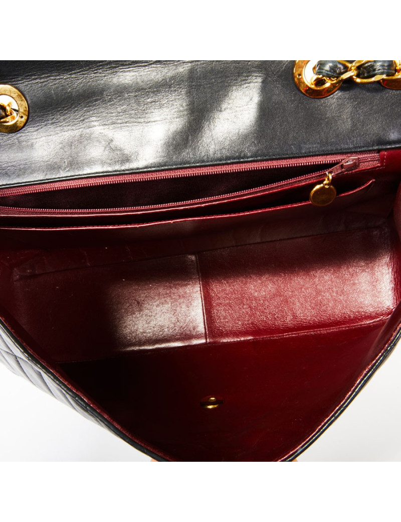 Maxi Jumbo CHANEL vintage cuir noir