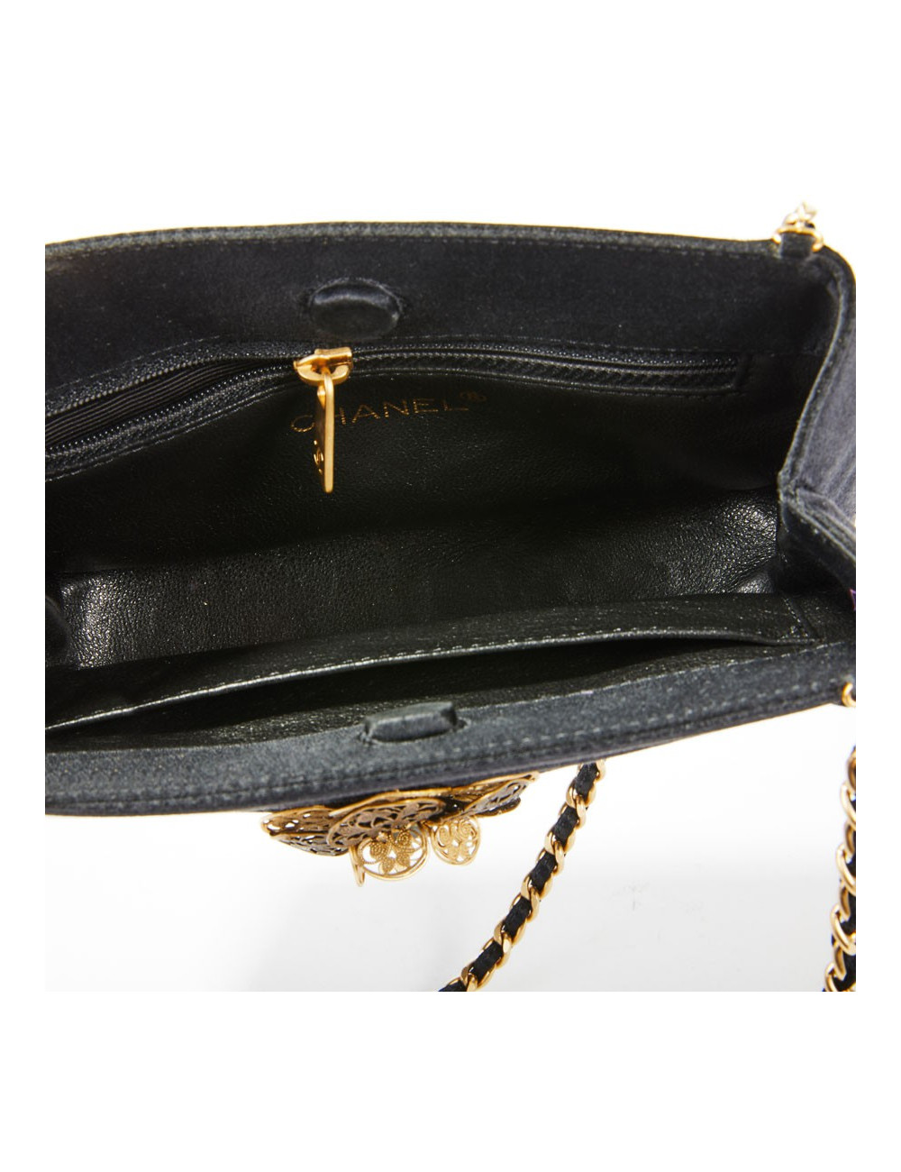 Sac du soir CHANEL satin noir et camélia