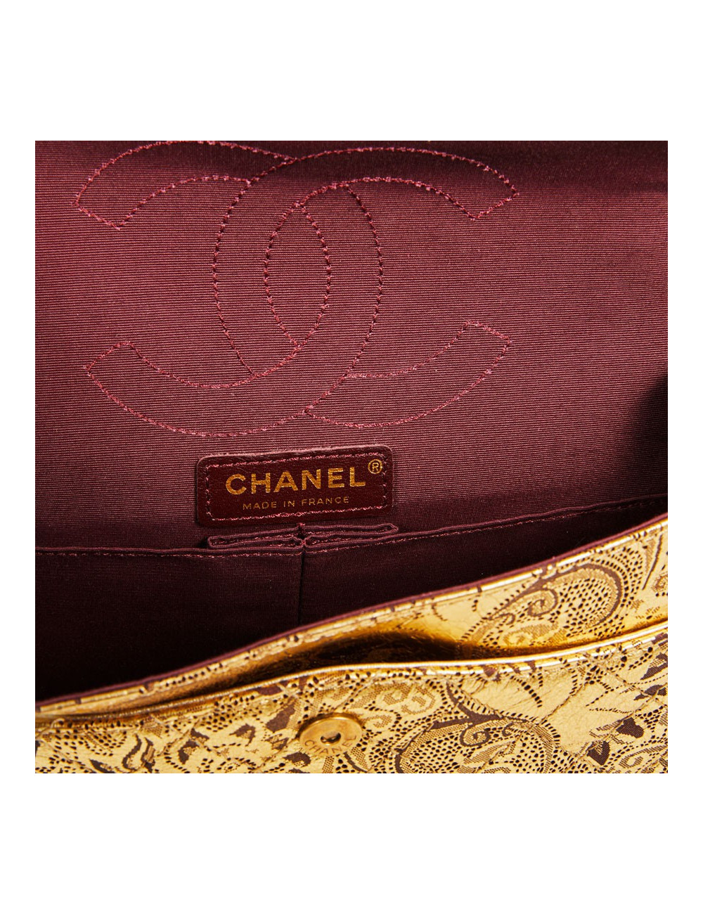 Sac Paris-Moscou CHANEL perforé doré