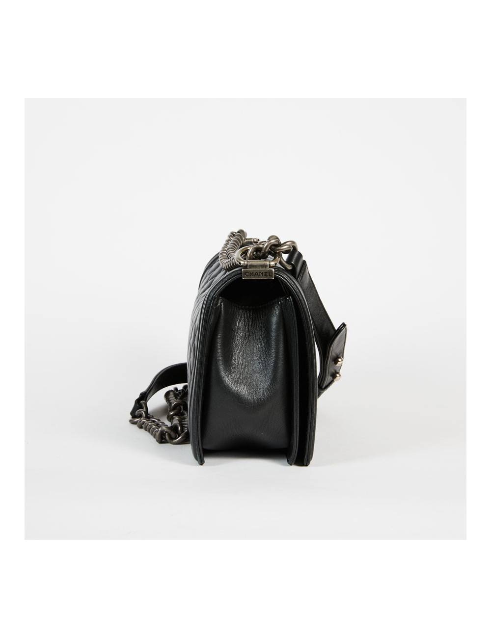 Sac Boy CHANEL cuir d'agneau matelassé noir