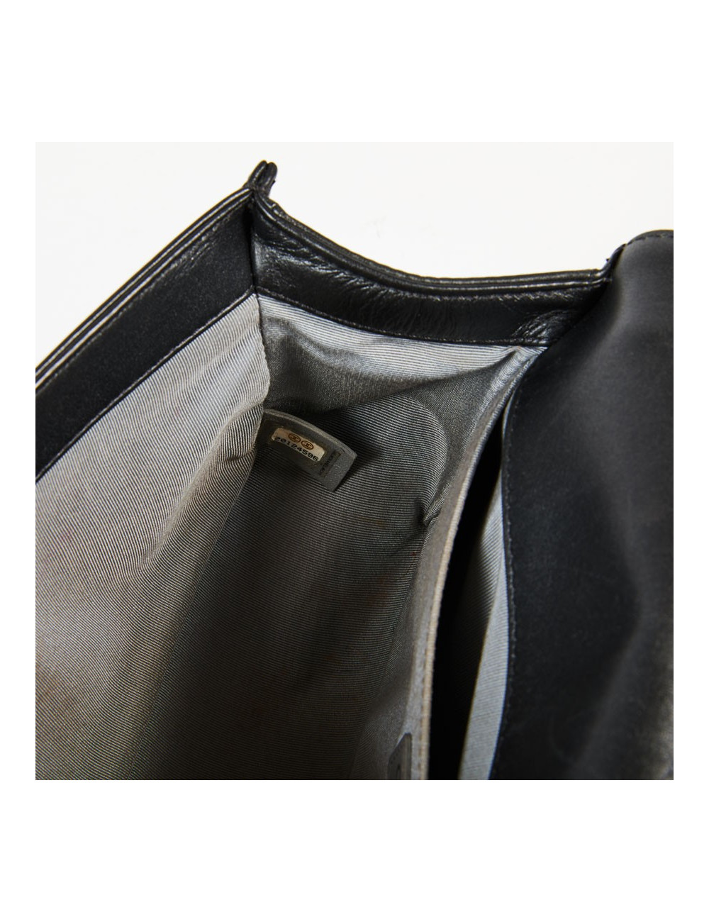 Sac Boy CHANEL cuir d'agneau matelassé noir