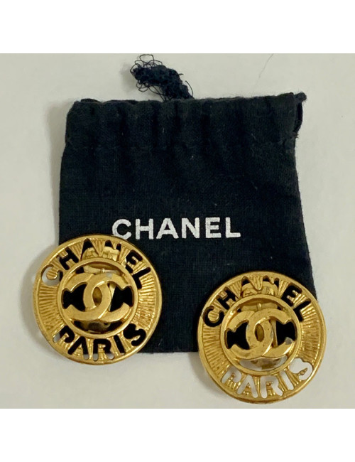 Boucles d'oreille CHANEL sigle "CHANEL" Vintage