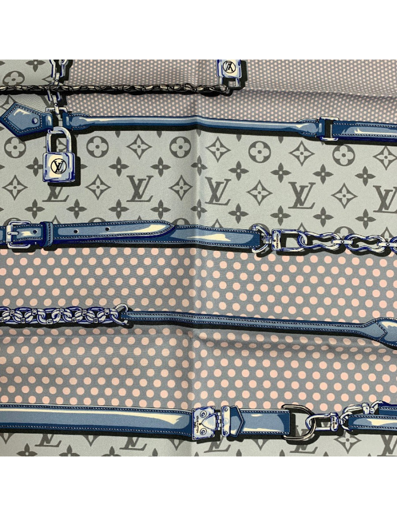 Foulard LOUIS VUITTON en soie 100%