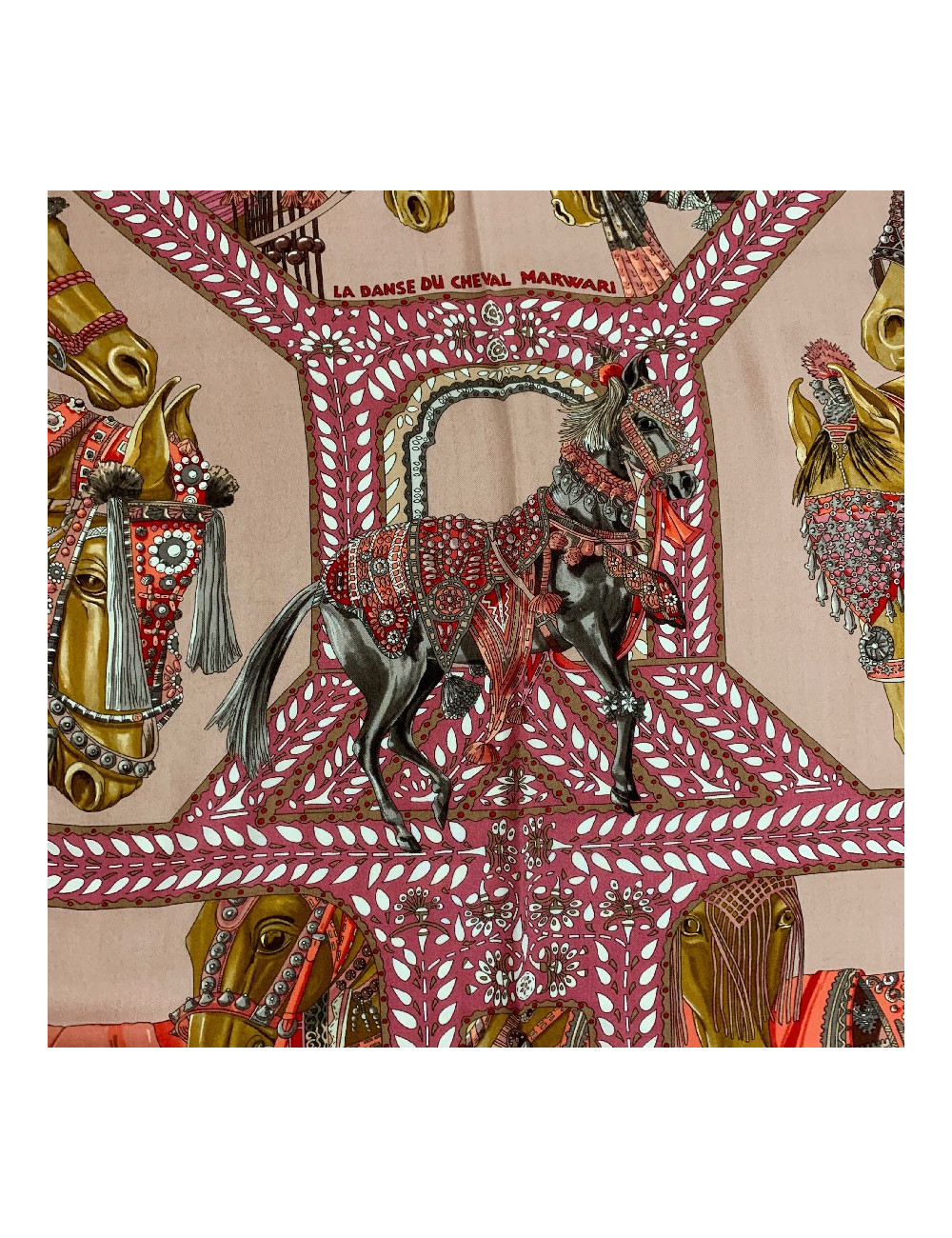 Étole HERMES cachemire et soie La Danse du Cheval Marwari