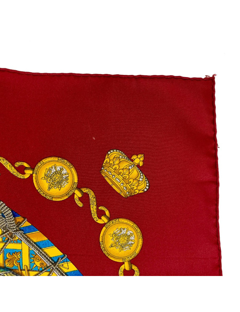 Carré HERMES Les Tambours bordeaux en twill de soie