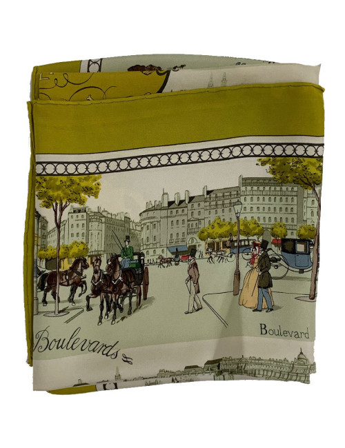 Carré HERMES "Paris London-Cent ans à Londres" en soie beige, vert et jaune