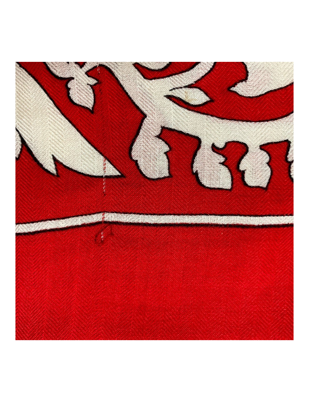 Scarf HERMES cashmere and silk red, white and multi-colored patterns