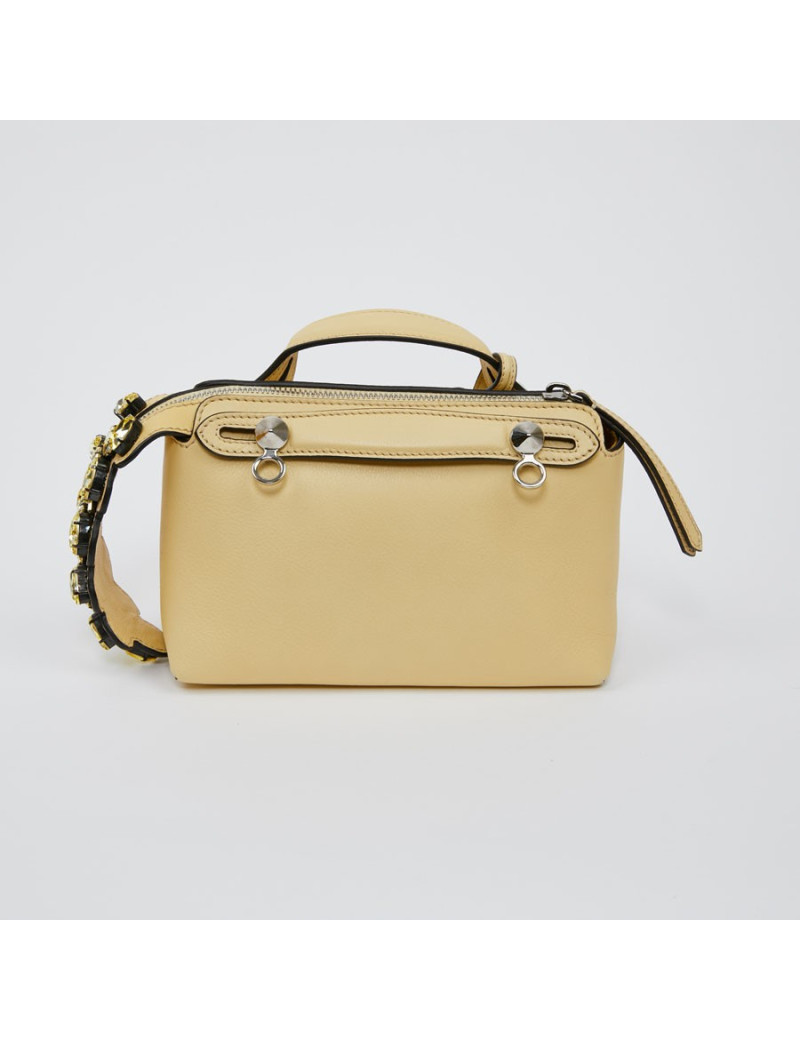 Sac FENDI jaune pale et strass