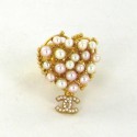 Ring CHANEL pearls and gold Metal
