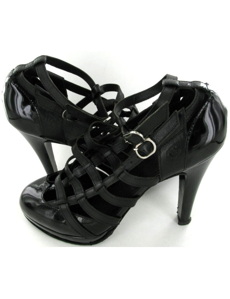 Escarpins CHANEL cuir et vernis noir T39