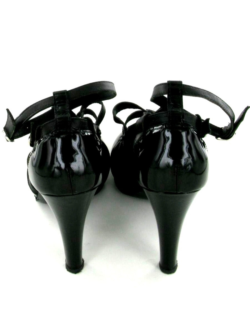 Escarpins CHANEL cuir et vernis noir T39