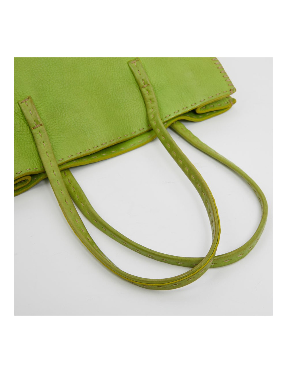 Sac FENDI en cuir vert