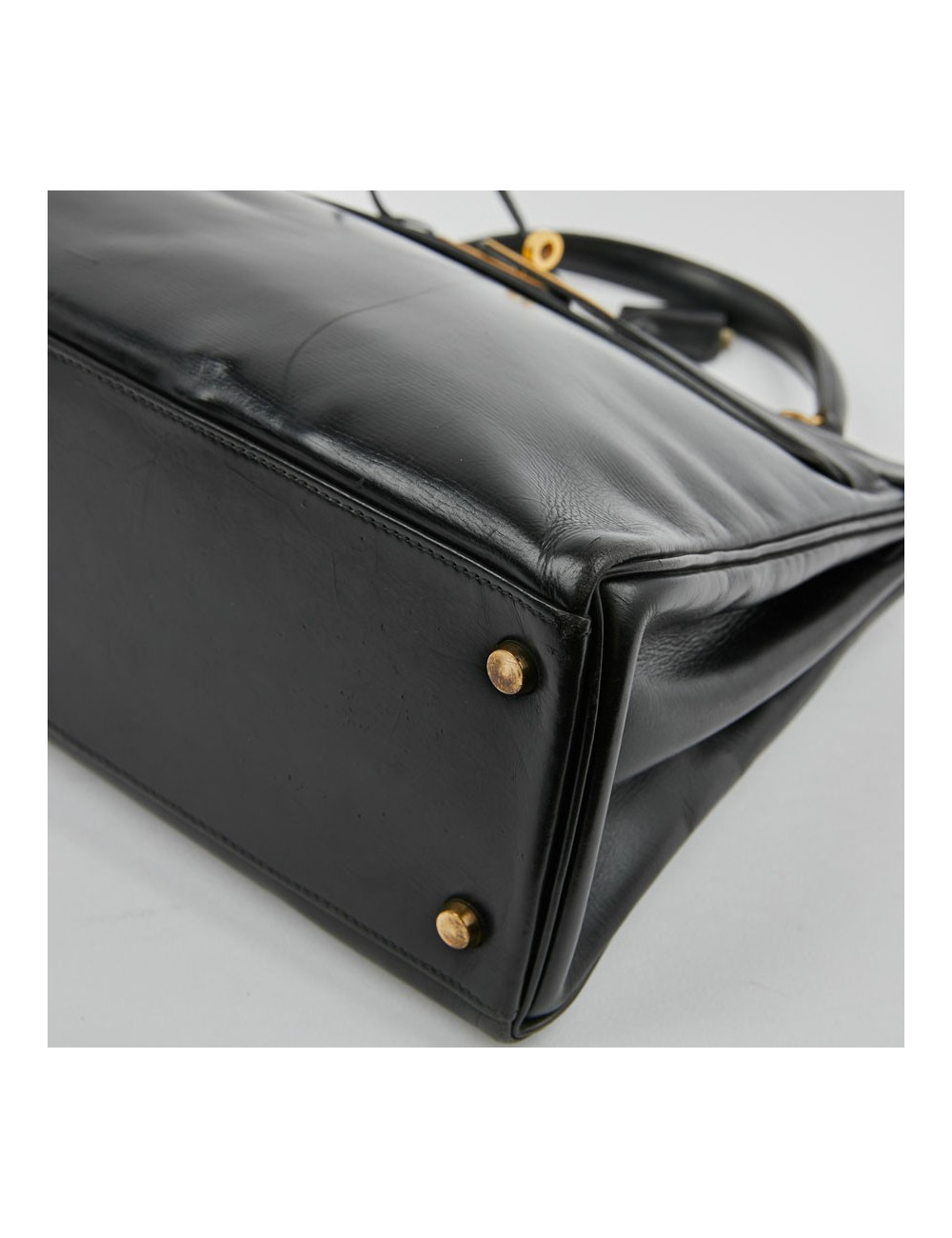 Sac Kelly 32 HERMES cuir box noir Vintage