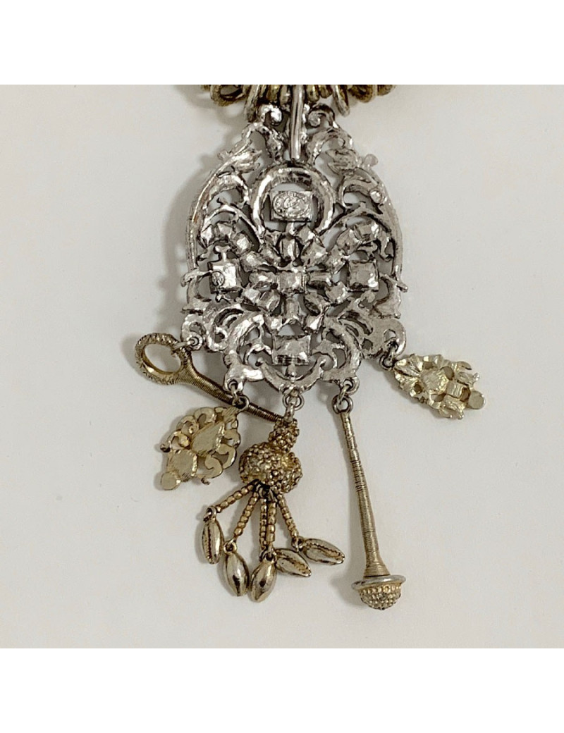 Sautoir CHRISTIAN LACROIX avec imposant pendentif 