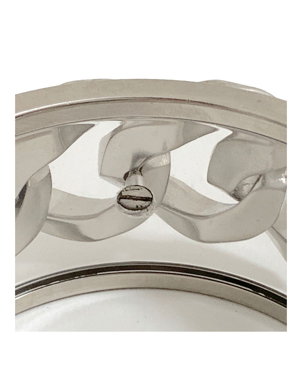 Bracelet transparent CHANEL et chaine argentée