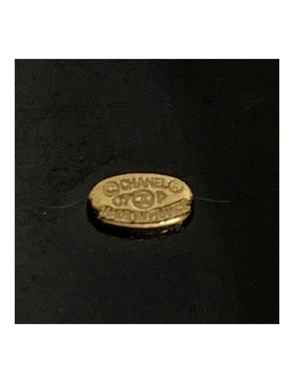 Bracelet CHANEL occasion "L'élégance c'est la ligne"