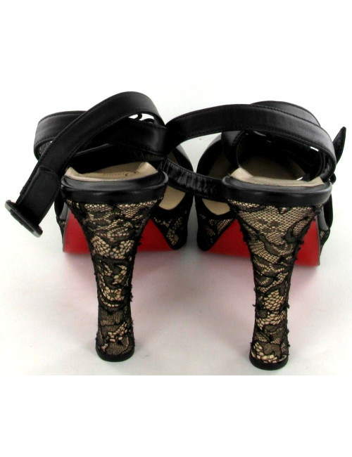 Talons CHRISTIAN LOUBOUTIN cuir noir et dentelle T 37,5 