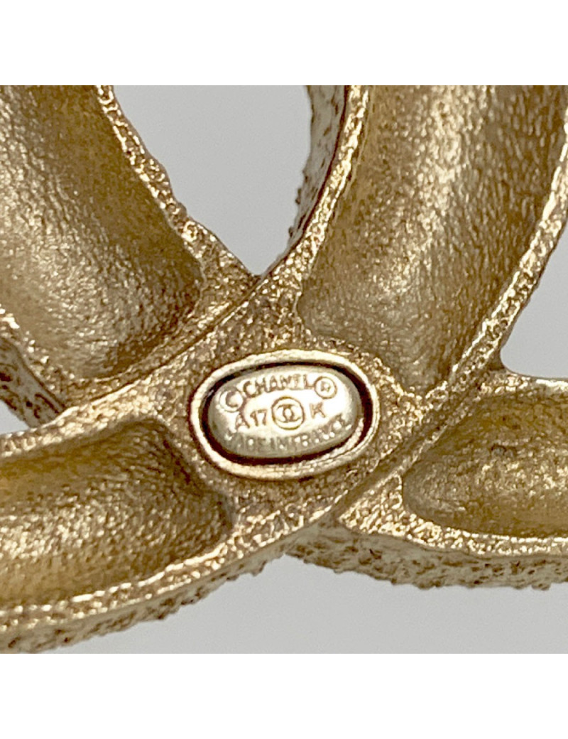 Broche CHANEL métal et strass CC doré