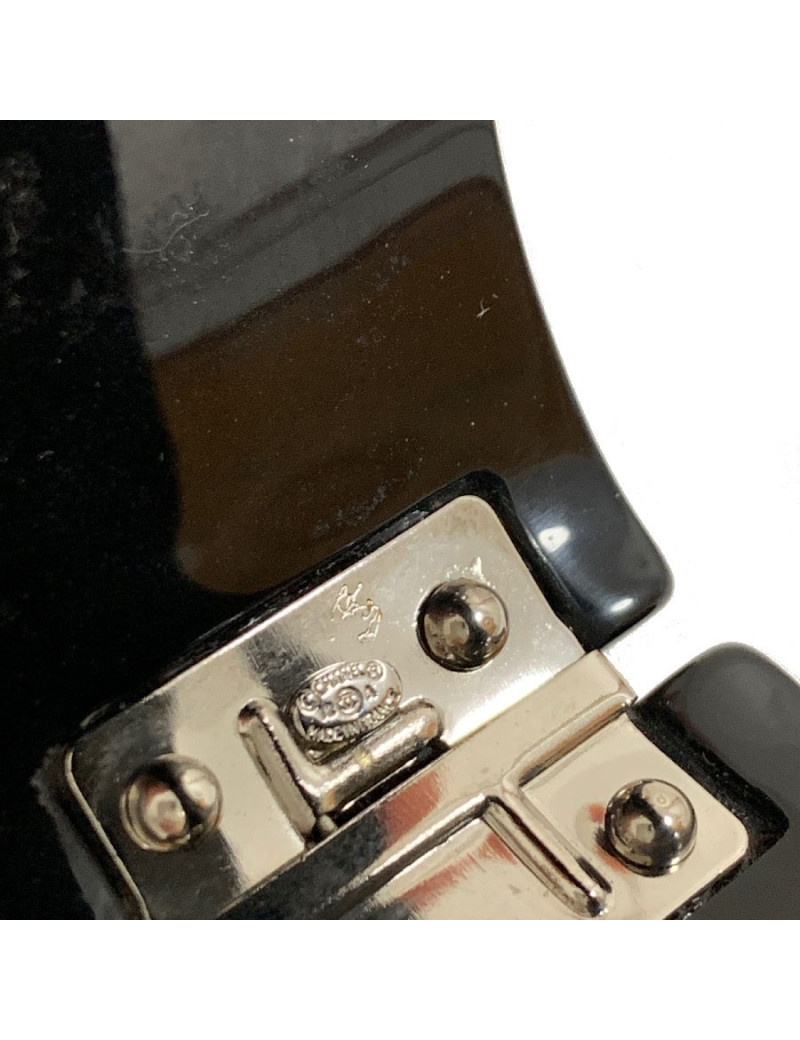 Bracelet CHANEL résine noire et inclusions de strass et perle nacrées