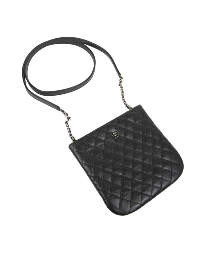 Pochette CHANEL cuir de veau vieilli noir