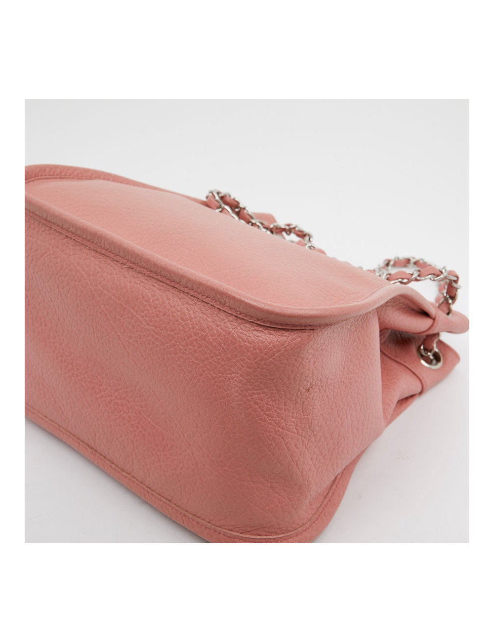 Sac CHANEL en cuir grainé vieux rose