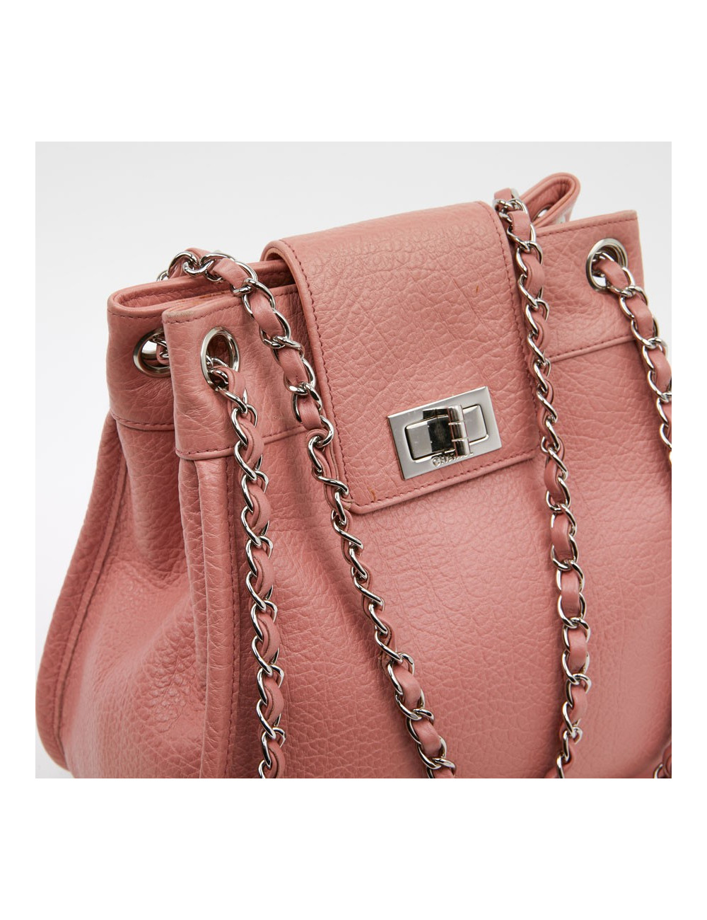 Sac CHANEL en cuir grainé vieux rose