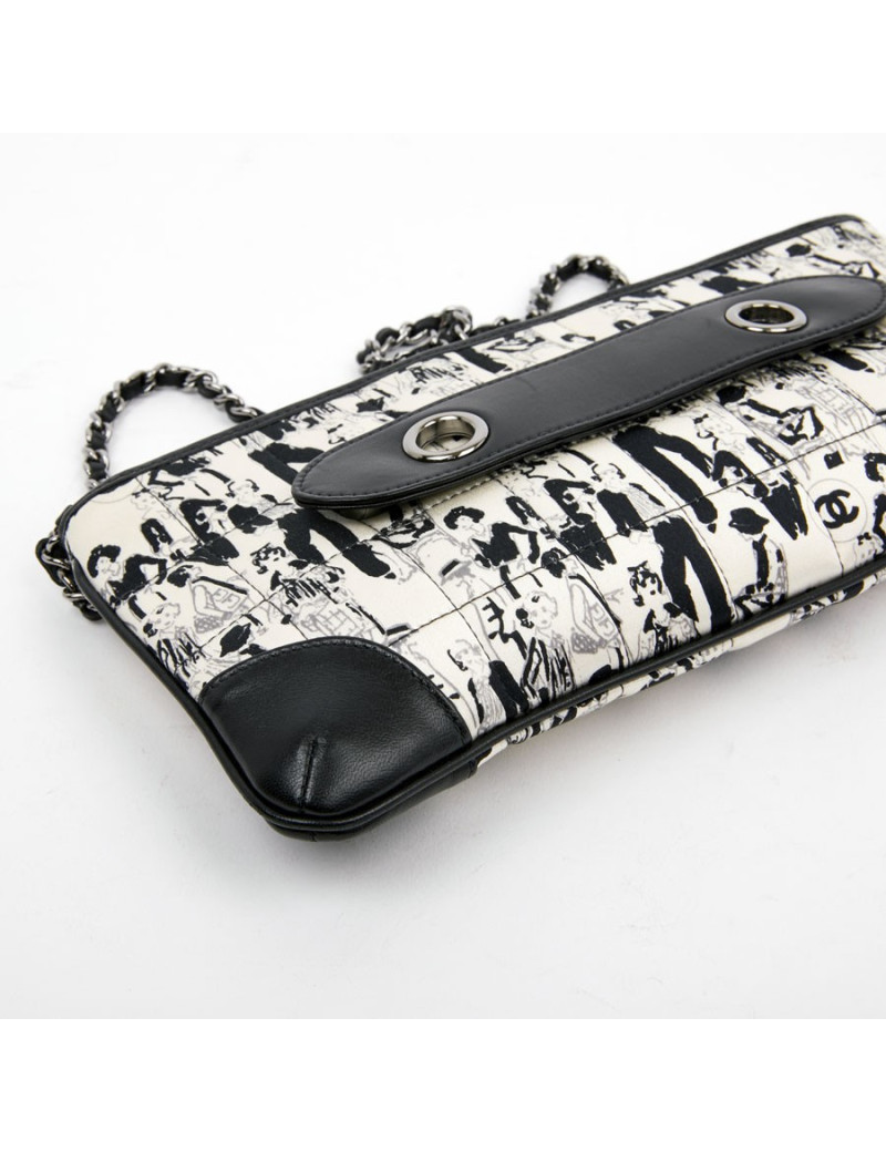 Pochette CHANEL