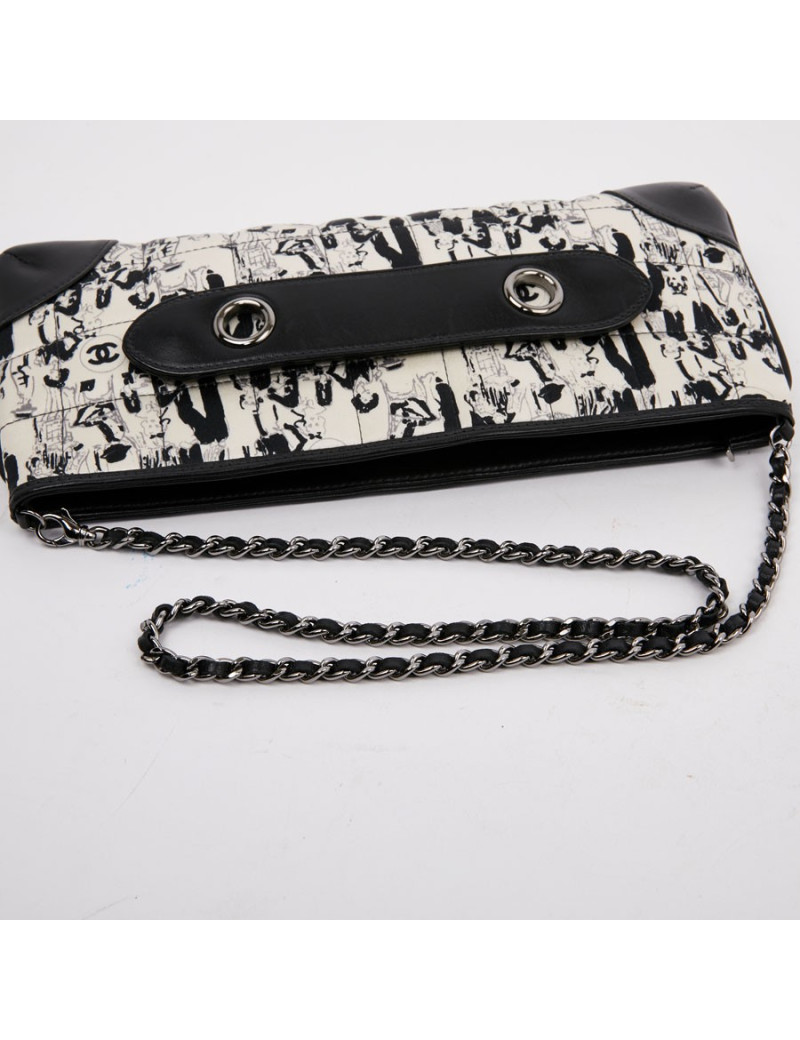 Pochette CHANEL