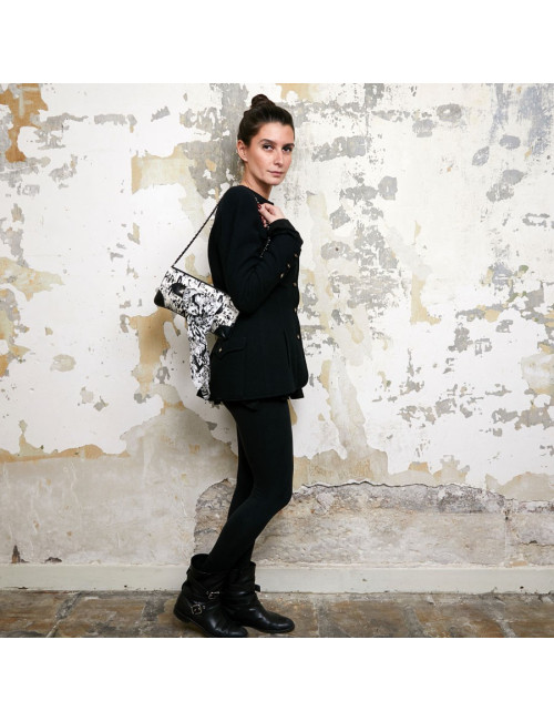 Pochette CHANEL soie noire