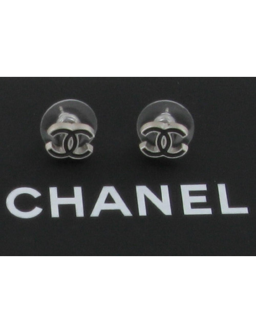 Boucles d'oreilles CHANEL en émail noir 