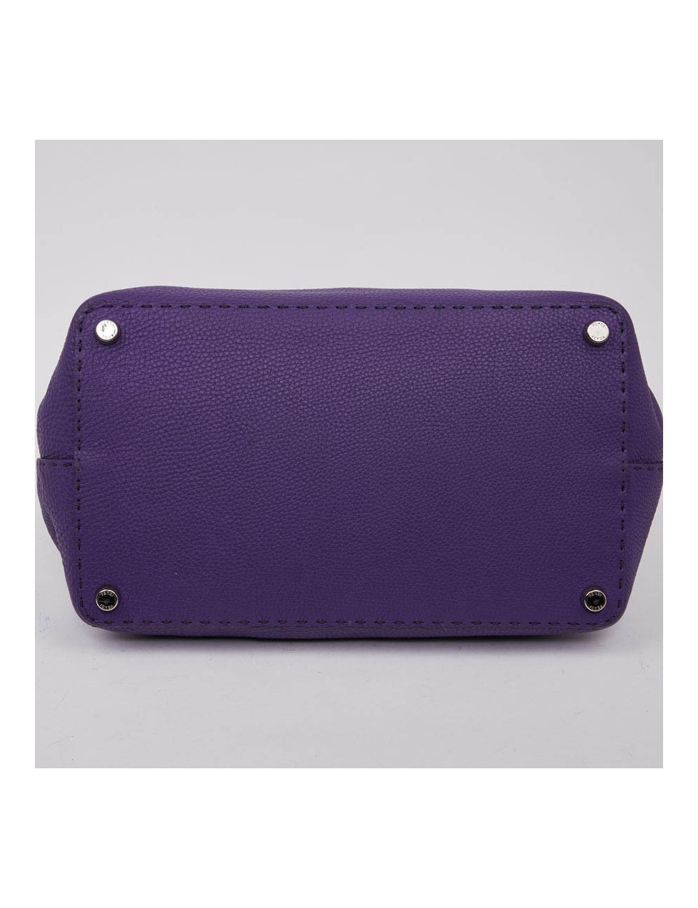 Sac FENDI cuir grainé violet