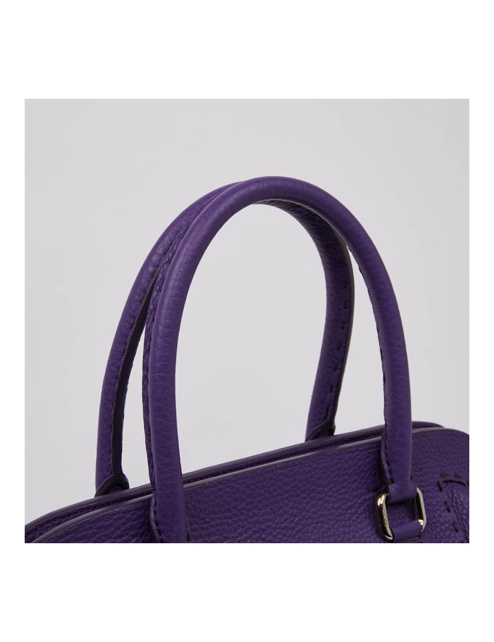 Sac FENDI cuir grainé violet