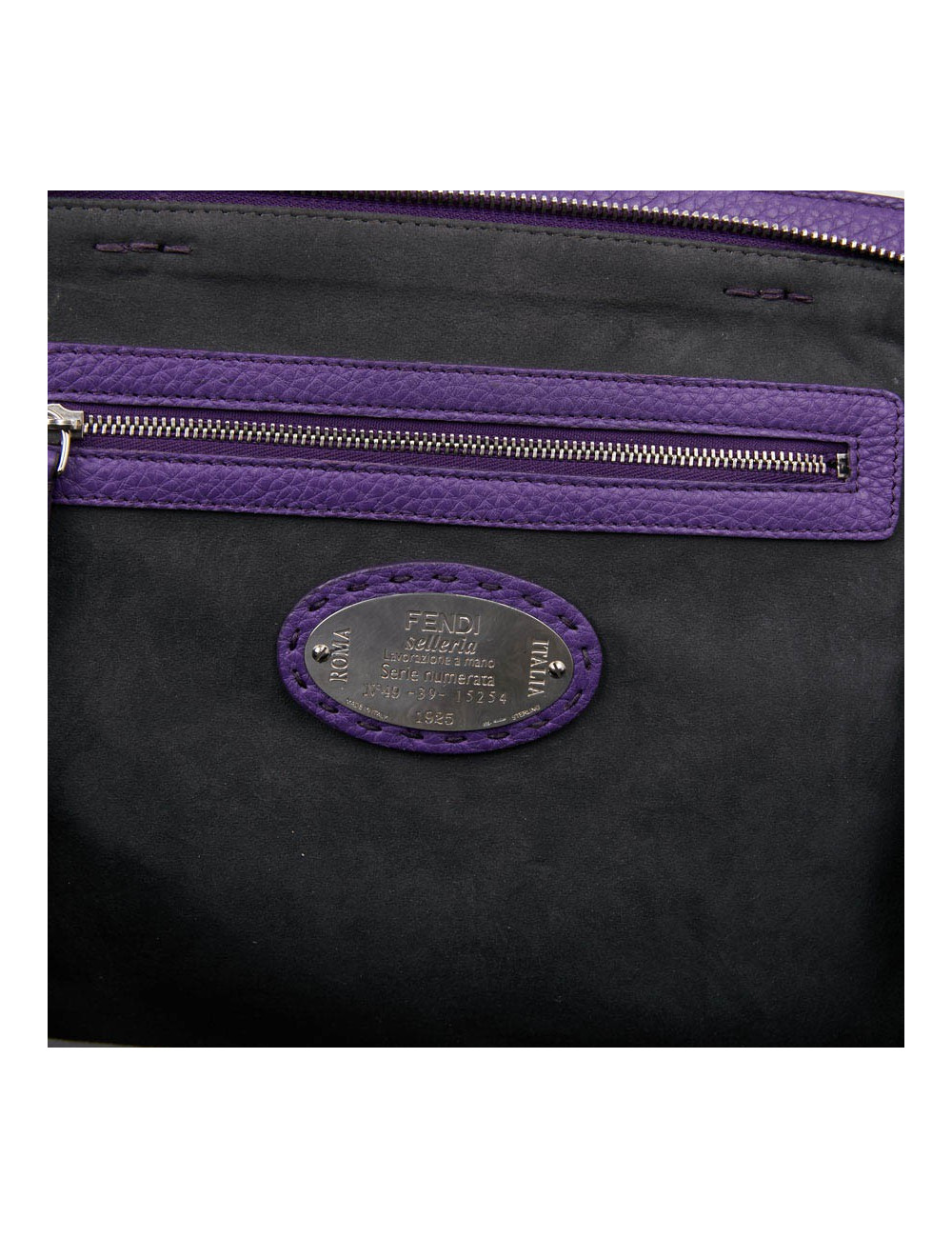 Sac FENDI cuir grainé violet
