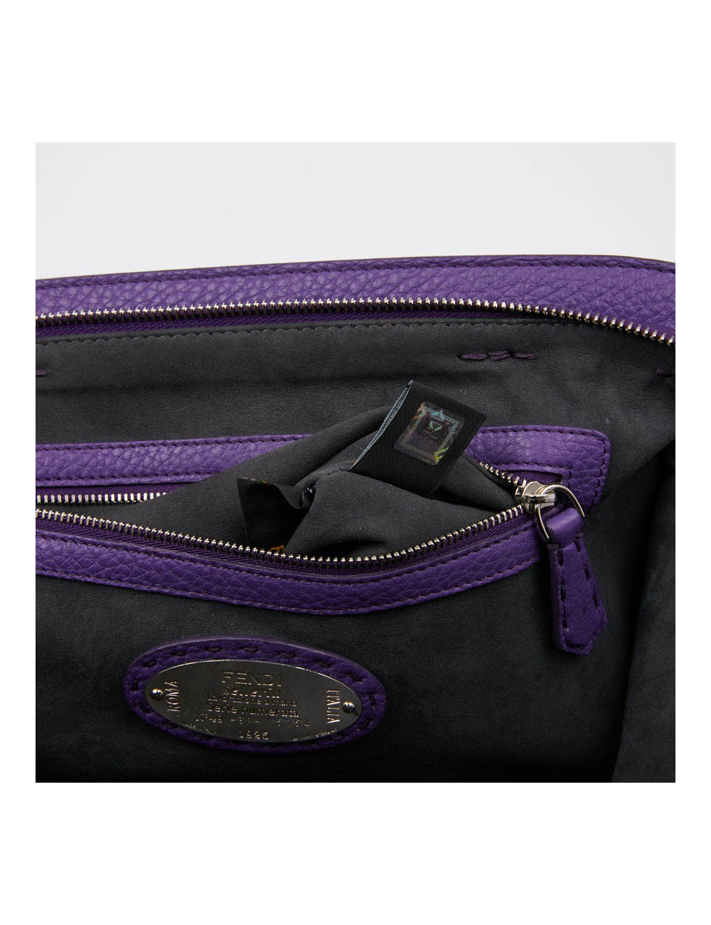 Sac FENDI cuir grainé violet