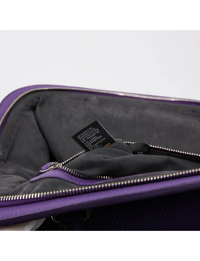 Sac FENDI cuir grainé violet